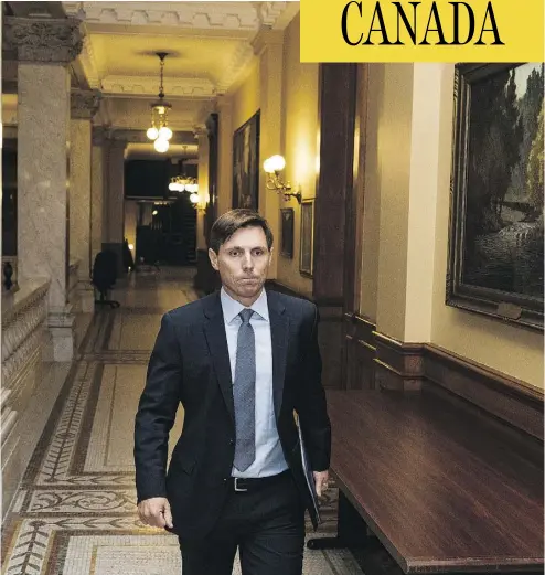  ?? AARON VINCENT ELKAIM / THE CANADIAN PRESS ?? Patrick Brown leaves Queen’s Park after a late-night press conference in Toronto Wednesday, just hours before he stepped down as the leader of the Ontario Progressiv­e Conservati­ve Party.