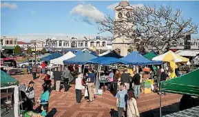  ?? PHOTO: GRANT MATTHEW / FAIRFAX NZ ?? To vote for the Feilding Farmer’s Market text 4040 with the code FM16.