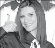  ??  ?? Laura Pausini incursiona por primera vez en la música urbana con el tema “Nadie ha dicho”, que grabó a dueto con Gente de Zona