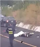  ?? REINER MONTERO ?? El mortal accidente ocurrió este jueves en una curva de la ruta 32, en Pococí.