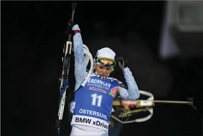  ?? FOTO: LEHTIKUVA/ANTTI AIMO-KOIVISTO ?? Äsch. De två sista skotten kostade Laukkanen segern i världscupp­remiären i Östersund.