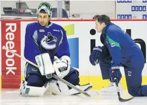  ?? JASON PAYNE/PNG FILES ?? Roberto Luongo made big strides in changing his style in Vancouver under Rollie Melanson’s guidance.