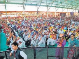  ?? ANI ?? BJP supporters attend a public meeting addressed by PM Narendra Modi in Surendrana­gar.