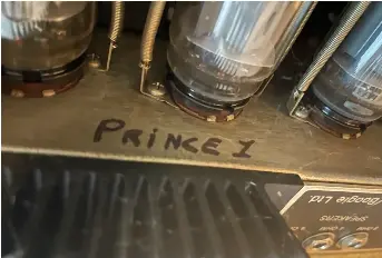  ?? ??
