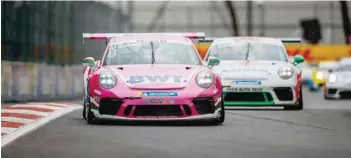  ??  ?? Al Faisal al Zubair in Porsche action in Mexico.