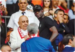  ?? ?? Protagonis­ti A destra Galliani con Balotelli al Monza; sotto Marotta con Inzaghi, Zhang e la dirigenza dell’Inter; in alto Scamacca in azzurro contro Messi e con la maglia del Sassuolo; a sinistra Giovanni Carnevali, Giorgio Squinzi, patron Mapei scomparso nel 2019; la figlia Veronica, oggi Ceo del gruppo