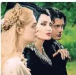  ?? FOTO: DPA ?? Elle Fanning (l.) als Aurora, Angelina Jolie als Maleficent und Sam Riley als Diaval in „Maleficent 2“