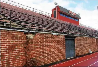  ?? MeDiAnewS groUP File Photo ?? the Boyertown Area School District plans to tear down the damaged high school stadium and build a new one.