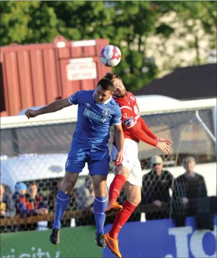  ??  ?? Kyle Callan McFadden battles with Mark O’Sullivan. Pics: Carl Brennan.