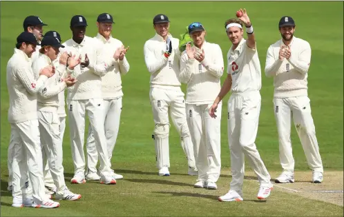  ??  ?? Stuart Broad celebrates his 500th Test wicket