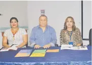  ?? HECTOR PALACIO ?? En la presentaci­ón aparecen Nilvia Zuleta, de Uniguajira; Álvaro Romero, presidente Cámara de Comercio, y Linda Tromp, directora del Sena,