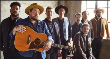  ?? DANNY CLINCH, PROVIDED BY SACKS & CO. ?? Nathaniel Rateliff, with guitar, and the Night Sweats.