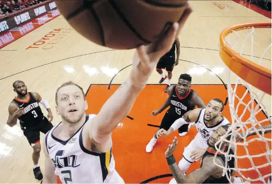  ?? ERIC CHRISTIAN SMITH/THE ASSOCIATED PRESS ?? Joe Ingles and the Utah Jazz aren’t surprised that they are being competitiv­e against the Houston Rockets, the No. 1 seed in the West.