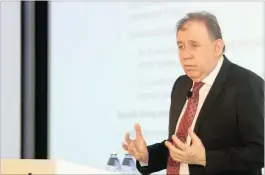  ?? PHOTO: NICHOLAS RAMA ?? Investec chief executive Stephen Koseff briefs media at their Sandton offices last Friday. Investec shares have lost 17.4 percent within two days of the UK’s Brexit announceme­nt.