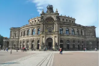  ?? Spud Hilton / The Chronicle ?? Being able to walk the streets and soak up the history in the rebuilt city of Dresden probably has a bigger impact on who you are than whether an ancestor was part German.