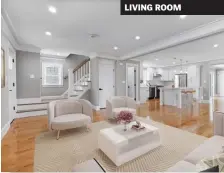  ??  ?? LIVING ROOM