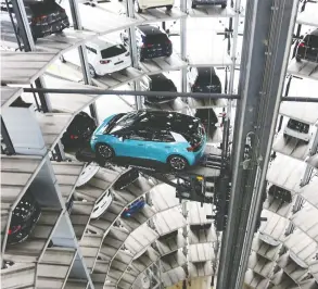  ?? LIESA JOHANNSSEN-KOPPITZ / BLOOMBERG ?? Robust demand in China, VW's largest market, helped the German auto manufactur­er
rebound from the coronaviru­s outbreak that crushed the sector.