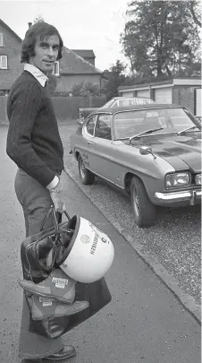  ?? ?? Formula 1 and 2 racing driving Tim Schenken after passing his driving test in 1971. Ref:134124-8