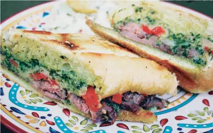  ?? PHOTOS BY LAURA TOLBERT ?? For a more hearty meal, try this steak sandwich.