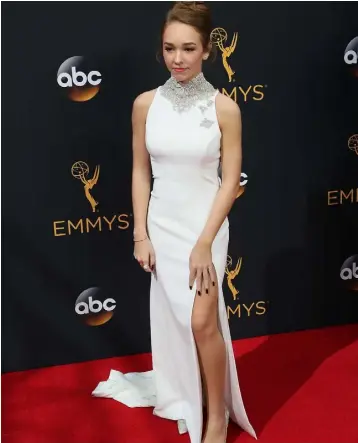  ??  ?? Holly Taylor in the Don O’Neill creation at the Emmys