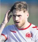  ??  ?? Deadly David Goodwillie hit a double for Clyde in their victory