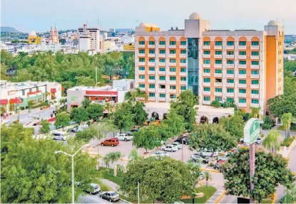  ?? ESPECIAL ?? El Lucerna es icono de Culiacán y hace un año se convirtió en unidad médica.