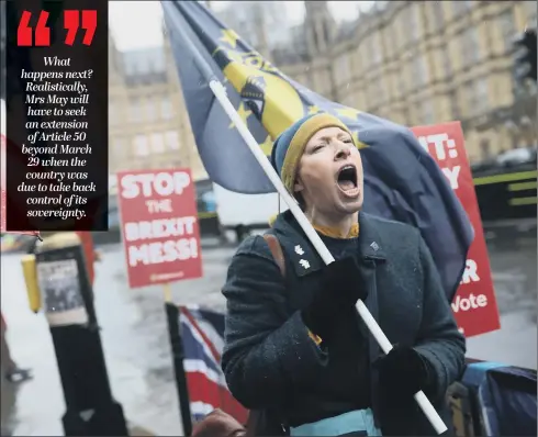  ?? PICTURE: GETTY IMAGES ?? STALEMATE: Leave and Remain supporters protest outside Parliament, where politician­s are still just as divided as the clock ticks down to Brexit.