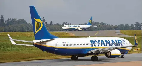  ?? Foto: Thomas Frey, dpa ?? Die deutschen Piloten der irischen Fluglinie Ryanair wollen am Freitag streiken.