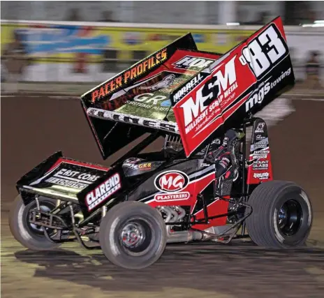  ?? Photo: 44 Photograph­y ?? HOT PACE: Steve Lines wins round one of the Ultimate Sprintcar Championsh­ip Qld at Hi-Tec Oils Toowoomba Speedway.