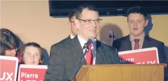  ?? —photo Gregg Chamberlai­n ?? Pierre Leroux a été élu, sans opposition, le candidat libéral dans Glengarry-PrescottRu­ssell, le 13 avril, lors de la soirée d’investitur­e à Saint-Isidore.