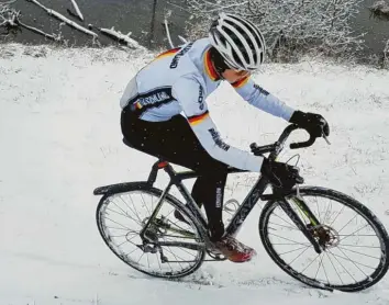  ?? Foto: Brenner ?? Marco Brenner bereitete sich auch am Lech auf sein erstes Jahr als Rennrad‰profi vor.