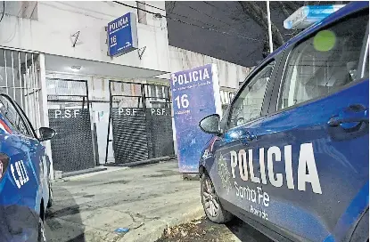  ?? Marcelo manera ?? Balearon otra vez la comisaría ubicada en el barrio Tablada, en Rosario