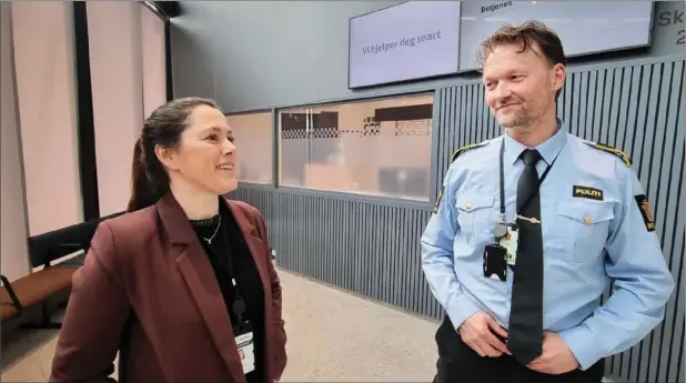  ?? FOTO: ANDERS MJAALAND ?? Anne Marit Egenes Zachariass­en og Jan Nesland i Agder politidist­rikt sier at responsen så langt har vaert positiv etter at politiet har innført et fagmottak for å hjelpe publikum.