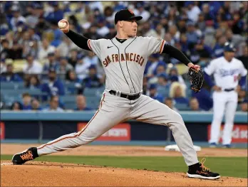  ?? DAVID CRANE — SOUTHERN CALIFORNIA NEWS GROUP, FILE ?? Giants pitcher Anthony DeSclafani throws during a playoff game against the Dodgers in October.