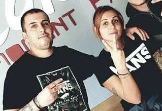  ??  ?? In manette I veronesi Mirko Atimari, 30 anni, e sua moglie Giulia Buccaro, 27