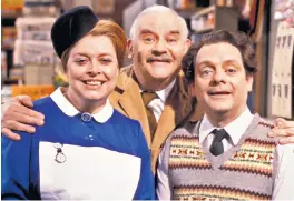  ?? ?? Lynda Baron with her co-stars in Open All Hours, Ronnie Barker and David Jason; below, in 1965, a period when she was showing off her singing and dancing skills in nightclubs like The Talk of the Town