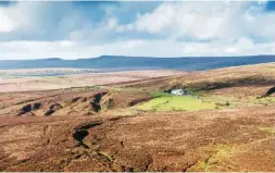  ??  ?? ABOVE The white Warren House Inn is an isolated refuge to refresh and refuel