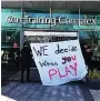  ??  ?? backlash Protest at United training compleX