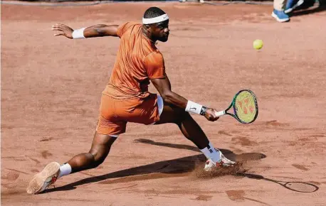  ?? Tim Warner/Contributo­r ?? Frances Tiafoe knocked out Steve Johnson, then took down Jason Kubler on Saturday at the U.S. Men’s Clay Court Championsh­ips.