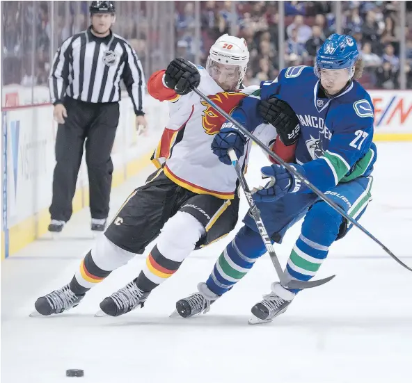  ?? — THE CANADIAN PRESS FILES ?? Ben Hutton, right, with size and great skill might just blow up in a way no one saw coming this NHL season.