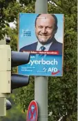  ?? Foto: Klaus Rainer Krieger ?? In Oberhausen hat Afd-kandidat Markus Bayerbach auch auf der Straße Wahlkampf gemacht.