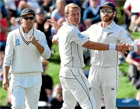  ??  ?? Senior Black Caps Ross Taylor, left, Neil Wagner and captain Kane Williamson could enjoy a Boxing Day test in Melbourne.