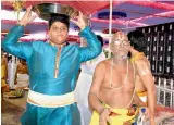  ??  ?? Himanshu, the grandson of Chief Minister K. Chandrasek­har Rao, brings pattu vastralu on behalf of the Chief Minister’s family at Bhadrachal­am on Wednesday.
