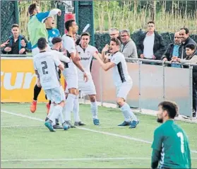  ?? FOTO: SANDRA DIHÖR ?? Leonardo El jugador del Ontinyent decidió el choque en el añadido