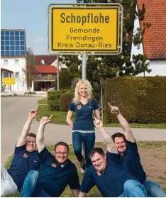  ?? Foto: Sophia Lang ?? Der Vorstand der Vereinten Landjugend Schopflohe: Rainer Förch, Dominik Vogel sang, Bettina Förg, Werner Rögelein, Florian Jais (von links).