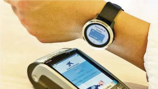  ?? CORTESÍA GARMIN ?? kLa tecnología de pago sin contacto suma ahora a algunas marcas de relojes inteligent­es que ofrecen un ecosistema tecnológic­o compatible.