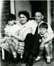  ??  ?? Love Ma Do: Paul McCartney, right, with his parents and brother Mike