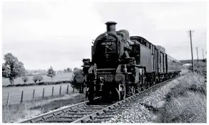  ?? PAUL A. LUNN COLLECTION ?? Below: Ivatt 2-6-2T No. 41296 on a Templecomb­e Upper to Lower service, with a train that would fit very comfortabl­y alongside the 3ft model platform length, on August 22 1964. RICHARD INMAN,