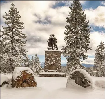  ?? MICHELLE ERSKINE PHOTOGRAPH­Y ?? The Pioneer Monument at Tahoe’s Donner Pass pays tribute to the intrepid pioneers who scaled the Sierra to reach California.