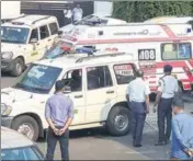  ?? PTI ?? Ambulance and other vehicles outside the private residence of Goa chief minister Manohar Parrikar in Panaji, Sunday.